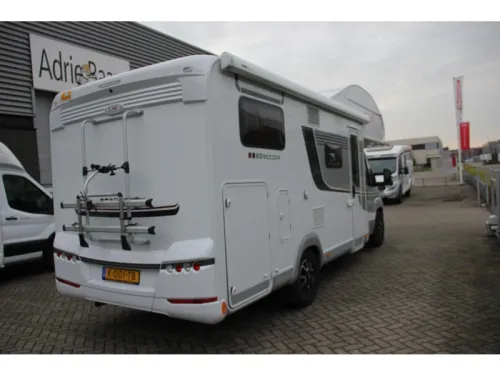 LMC Breezer 6 Pers/ Automaat photo: 2