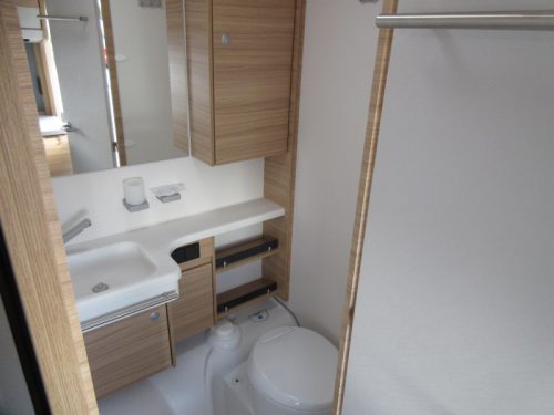 Dethleffs Nomad Avantgarde 510 LE AS NEW! TALL FRIDGE. photo: 12
