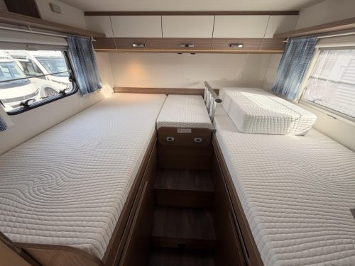Carado T 337 Lengtebedden Fiat TV  foto: 8