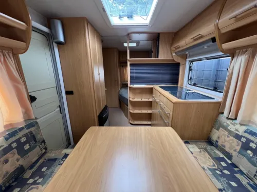 Chateau Cantara 450 CT Vorzelt, Franz&ouml;sisches Bett Foto: 2