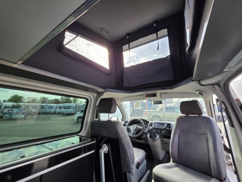 Volkswagen T5 2 TDI 4 berth Pop-top roof 2014 photo: 7