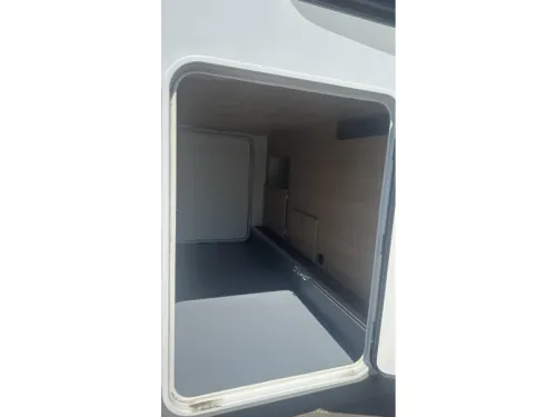 LMC Cruiser V 646 G 70jr Jubileum-Autom-NAVI foto: 10