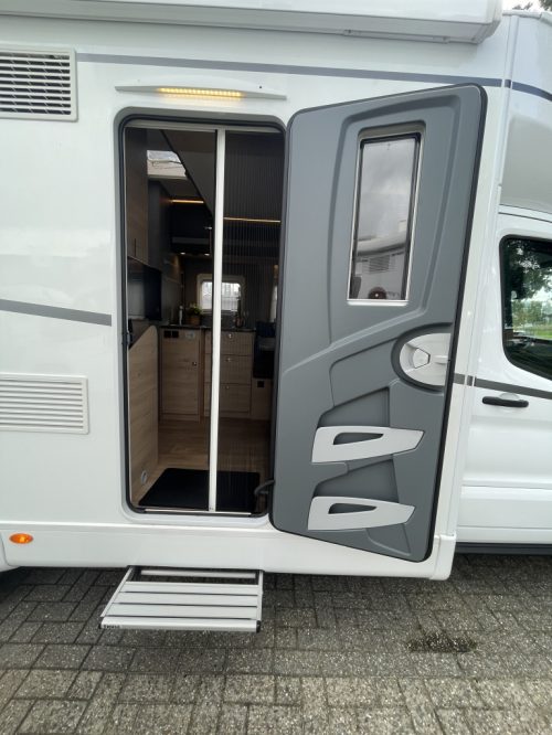 Dethleffs Just Go QUEENSBED+HEFBED+FACE TO FACE  AUTMAAT ZONNEPANEEL 699M Foto: 5
