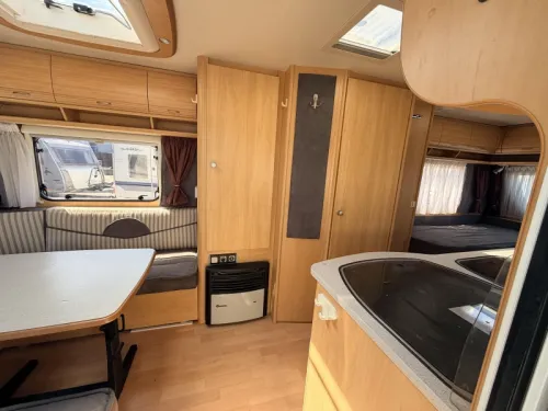 Dethleffs Camper 560 Single beds, Mover. photo: 5