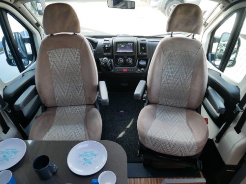 Adria Twin 640 SL, L&auml;ngsbetten, Maxi Chassis, Construct Schloss Foto: 5