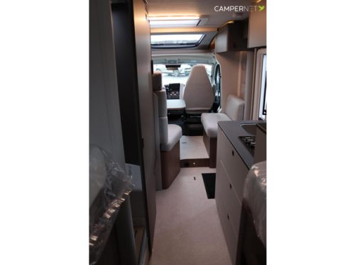 LMC Cruiser 740 EL 140hp Automatic | New model! | Single beds | Diesel heating | Available new from stock | photo: 21