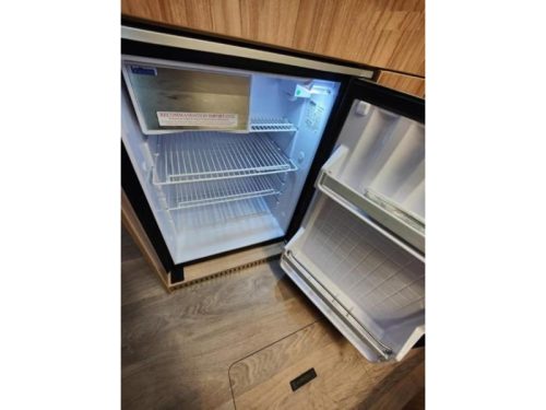 Hymer Exsis-T 374 Crossover 2022 New condition photo: 14