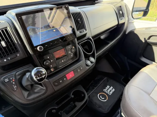 Eura Mobil Profila T 695 EB Wintervast, Lengtebedden  foto: 25