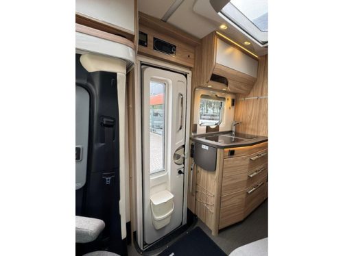 Hymer MLT 580 V6 190PK Einzelbetten LED 2 Solarpaneele Foto: 19