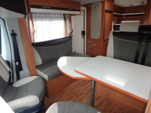 Weinsberg CaraLoft 650 MF Foto: 9