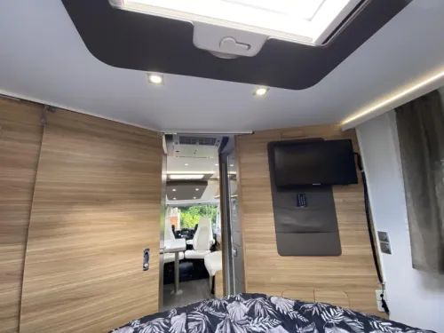 Adria Sonic Plus 700 DC Automatic | Roof air conditioning Level  photo: 17