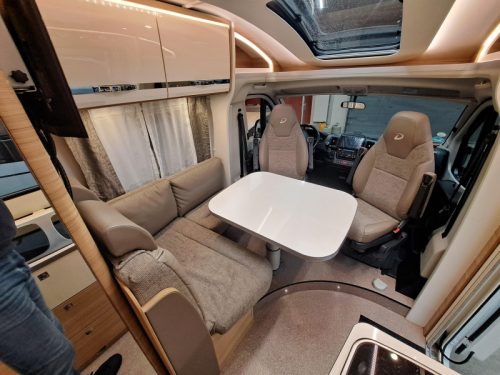 Dethleffs Globebus T 6 Sch&ouml;n kompakt + H&auml;ngeschrank Foto: 3