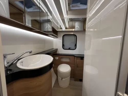 Hobby De Luxe 495 WFB Year 2023, Mover photo: 14