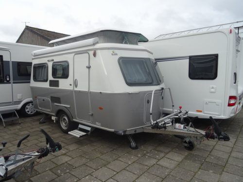 Eriba Touring 430 Legend Foto: 2
