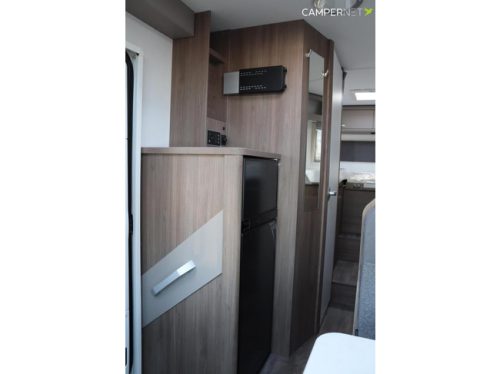 Carado T338 155hp Automatic | Edition Model | Alloy wheels | Awning | Single beds | photo: 9