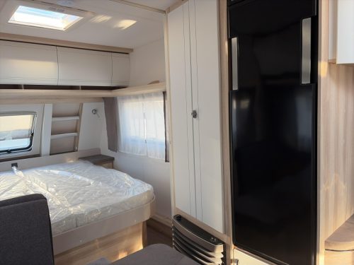 Hobby De Luxe 460 SFF Model 2027 photo: 4