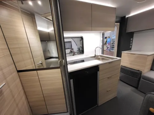 Adria Altea 432 PX kostenlose Rangierhilfe Foto: 18