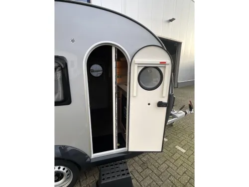 T@B 320 RS COMPACT-UNIEK Foto: 2