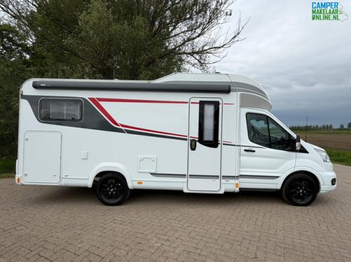 LMC Tourer Lift 664G photo: 4