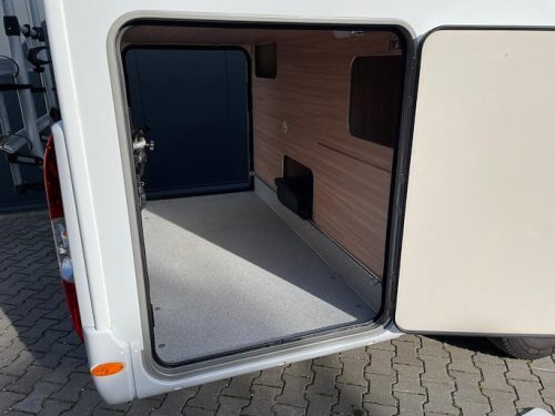 B&uuml;rstner Limited T 690 G foto: 21