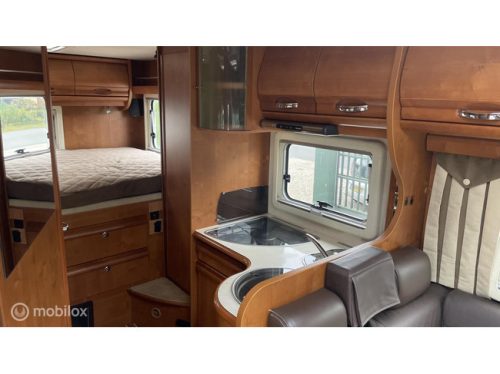RAPIDO 983M Mercedes 190-PS Automatik Festbett und alle erdenklichen Optionen! Foto: 7