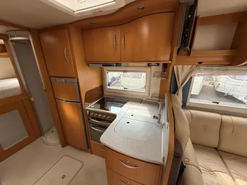 Frankia Luxury Class 840 GD Hubdach Festbett (TOPZUSTAND) Foto: 15