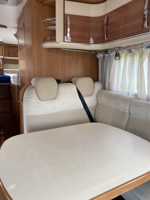 Hymer T 674 SL 2.3 MultiJet 160 HP, Semi-integrated, 2 Single beds, Engine air conditioning, Auto. dish etc. Year of manufacture 2011 Motorhome Centrum On the Road at the Noorderringweg 4 in Marum. photo: 3