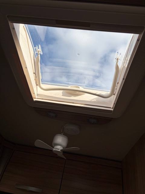 Eriba  Nova Light 465 foto: 45