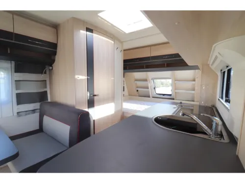 Hobby De Luxe Edition 440 SF Mover/ Unico/ Fdrager Foto: 12