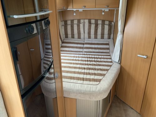 B&uacute;rstner Nexxo 660 2.3 MultiJet 130HP, Semi-integrated, French bed, Motor-air conditioning,, etc. Year of manufacture 2010 Motorhome Centre On the Road at the Noorderringweg 4 in Marum. photo: 4