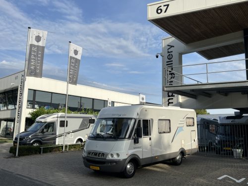 Hymer B630 STARLINE AUTOMAAT DWARSBED+HEFBED BEARLOCK MAXFAN Foto: 4