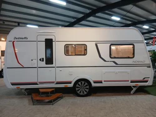 Dethleffs Nomad 460 EL Foto: 1