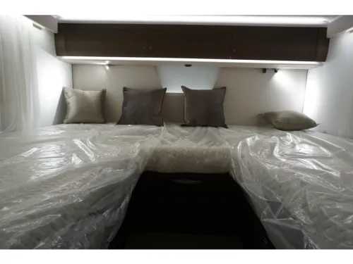 Adria Coral MB Supreme 670 DL Foto: 18