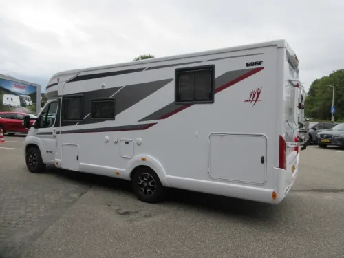 Rapido 696 F Ultimate Line Sehr gepflegt!! AIRCO Foto: 18