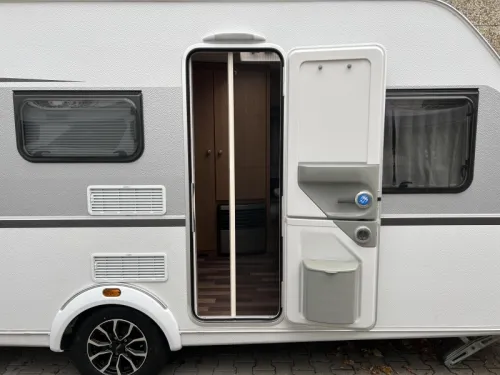 Knaus Sport 540 UE Awning, Bicycle carrier photo: 14