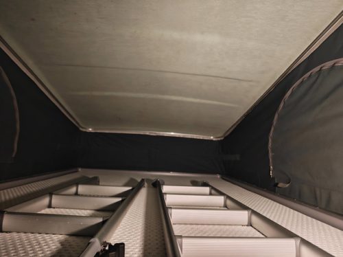 B&uuml;rstner Campeo Active 640 140HP Pop-top roof photo: 12