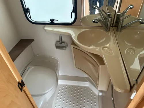 Caravelair Ambiance Style 400 MOVER+AWNING+BIKE RACK photo: 6