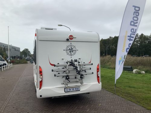 B&uuml;rstner Ixeo IT 700 2.3 MultiJet 130 PK, Queensbed, Zij-bank, Draaistoelen, Bj.2012 &ldquo;Uw Camper-verkoopmakelaar  Camper centrum on the road foto: 11