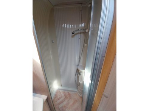 B&uuml;rstner Nexxo T 720 ENKE mit Einzelbetten unten  Foto: 13