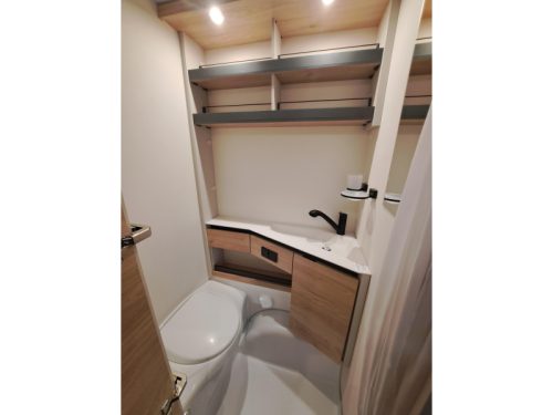 Dethleffs Camper 460 EL Foto: 12
