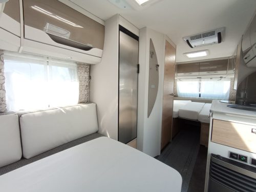 Dethleffs Nomad Avantgarde 460 EL photo: 10