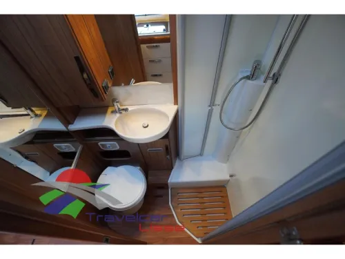 Hymer B 588 PL Automaat foto: 9