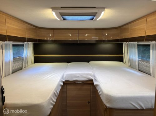 LMC Breezer H737 G Fiat 2.3 150hp Euro 6 | Single beds | Lift bed | Separate shower/toilet | XXL Garage | Camera | Bike rack | 63dkm photo: 2