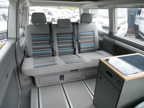 Volkswagen Transporter T6, Am&eacute;nagement California Beach, Toit &Eacute;lect. photo : 10