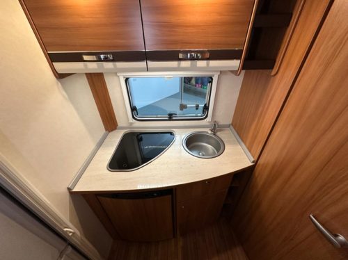 Weinsberg CaraOne 420 QD Foto: 17