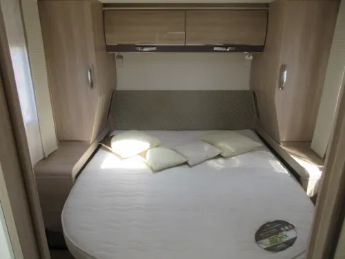 Rapido 696 F Premium Edition AUTOMATIK FACE TO FACE Foto: 7