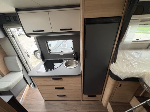 Knaus L!ve Ti Platinum 650 MEG Automaat / Fietsendrager  foto: 6