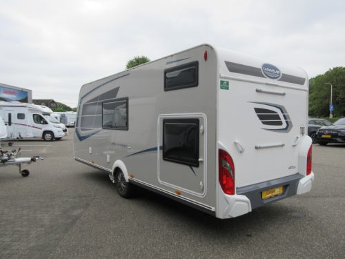Caravelair Artica 496 MOVER AIRCO AWNING photo: 21