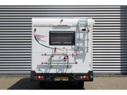 Roller Team Corfu 275 TWIN Mercedes Single Beds CDI photo: 16