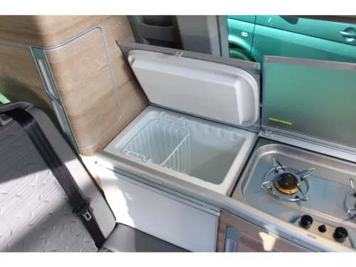 Volkswagen California Coast T6.1  photo: 2